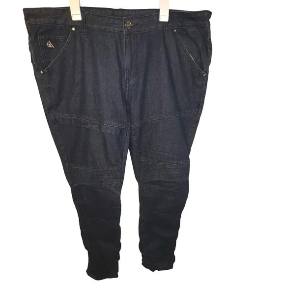 DNM Collection, dark wash 44W Moto relaxed fit Logo Denim￼￼ - Picture 2 of 11